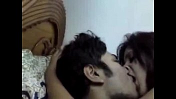 xvideo4 shy desi girl sucking big cock and cum in her mouth 
