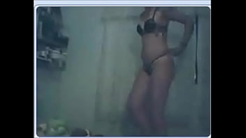professora daniela safada de wetwap ribeirao preto exibindo-se na webcam 