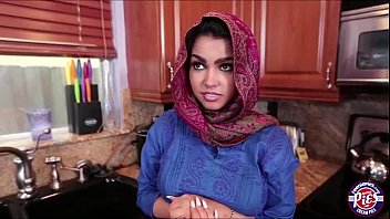 adult video full hd arabian maid service 