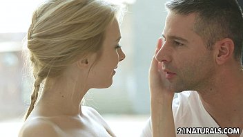 alice s new playpornx romance turns into a hot sex session 