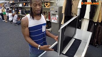 guy pawns his girlfriends www youjzz com pussy at the pawnshop for money 