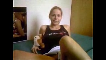 blonde cutie playing with porngu a toy - cams90210.com 