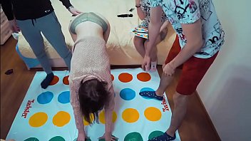 come www xngx com play dirty twister with me 