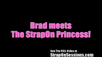 straponsessions femmes nues brad 5min 