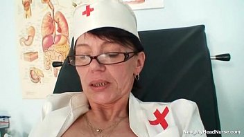 aged amateur monica lewinsky nude mom wears glasses and latex uniform 