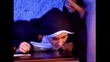 shakira sexy video die versaute nonne 1 