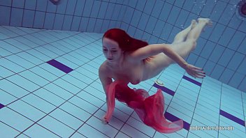 redhead gay pirn in the pool 