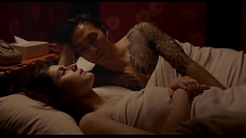 alexandra daddario sex scence sexfree in lost girls and love hotels 