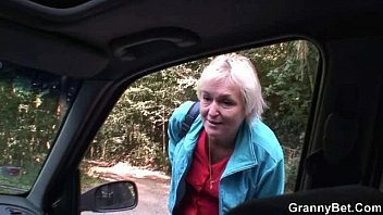 old bitch girl xxx gets nailed in the car by a stranger 