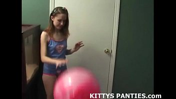 innocent teen pornopics kitty flying her kite 