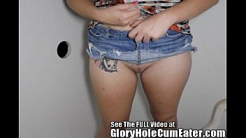 sexy blair blowing pornoxxxl strangers in a glory hole 