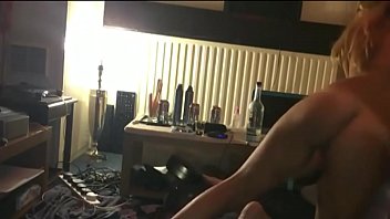 rave pornfree tv chick gets asshole stretched 