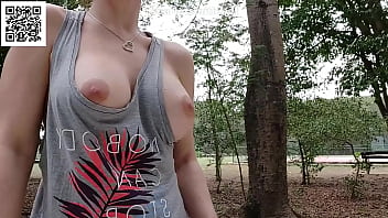 walk without panties and mini jennifer lopez nude skirt in the park 
