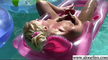 sexy hot pornoanal girl filmed using toys to masturbate movie-03 
