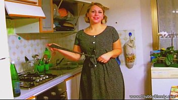 housewife www mommybang com blowjob from the 1950 s 